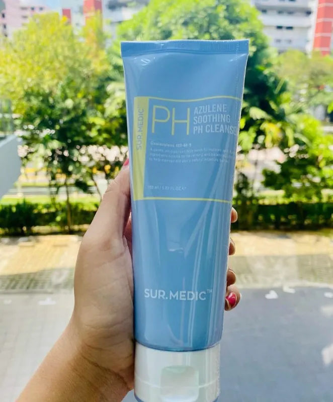 Neogen Sur Medic Azulene Soothing PH Cleanser - 150ml