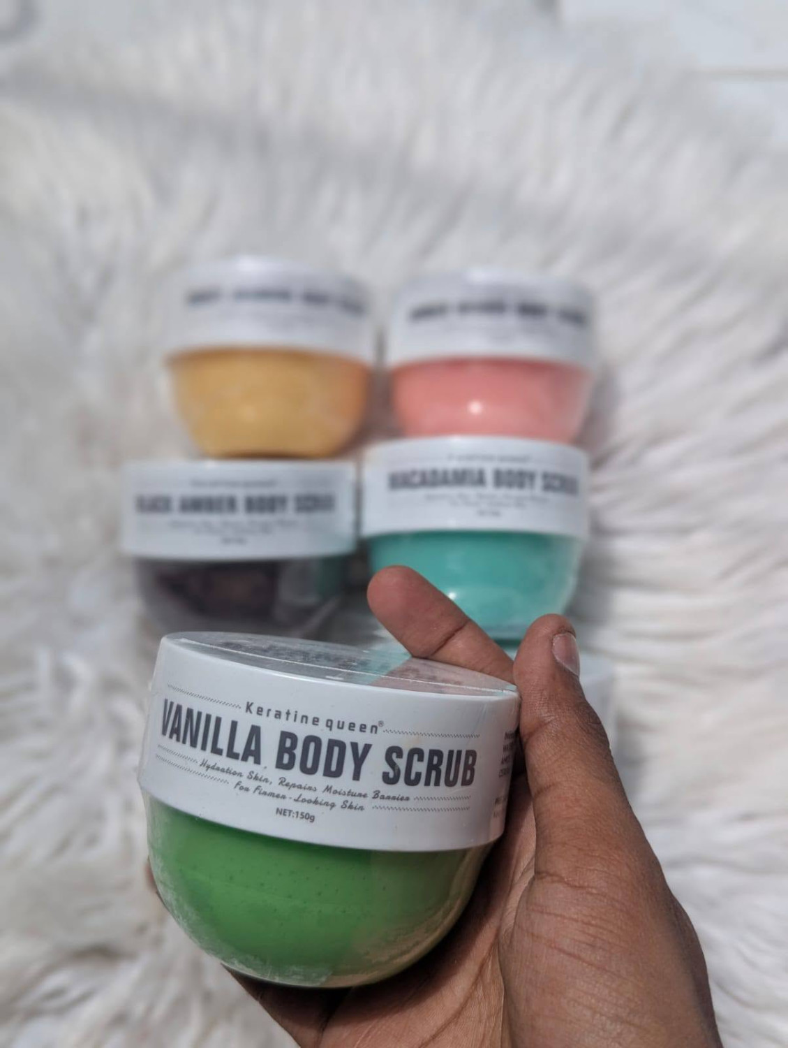 Keratine queen Vanilla Body Scrub 150g