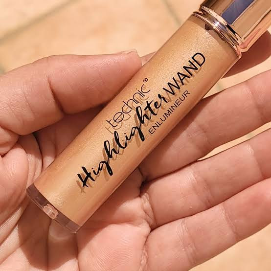 Technic Highlighter Wand Enlumineur Beam Me Up (9ml)