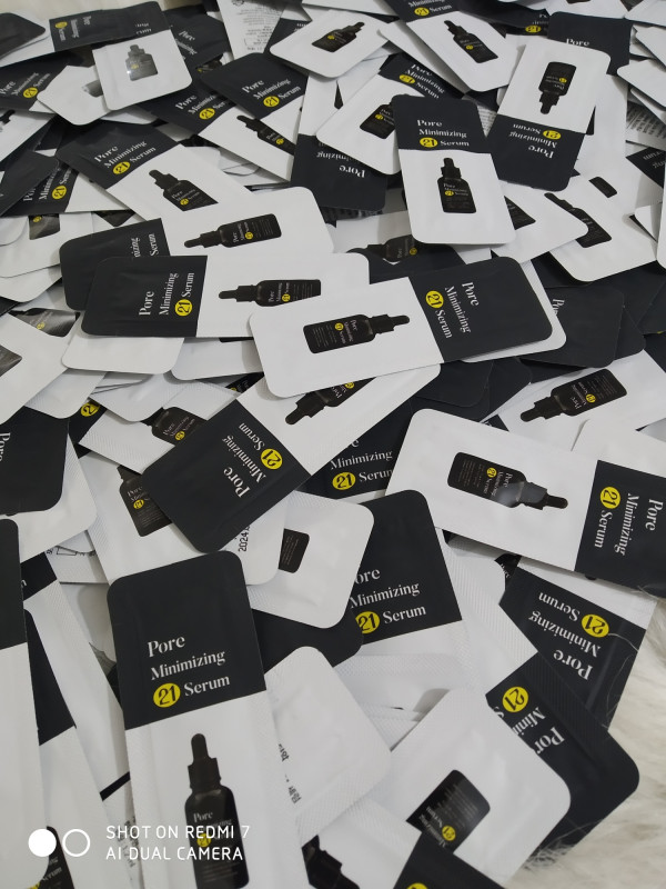 Pore Minimizing 21 Serum Sample